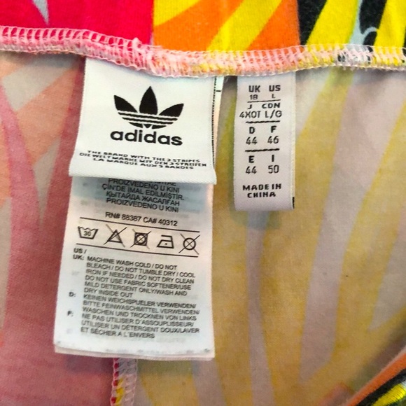 Adidas Printed Leggings - Picture 5 of 5